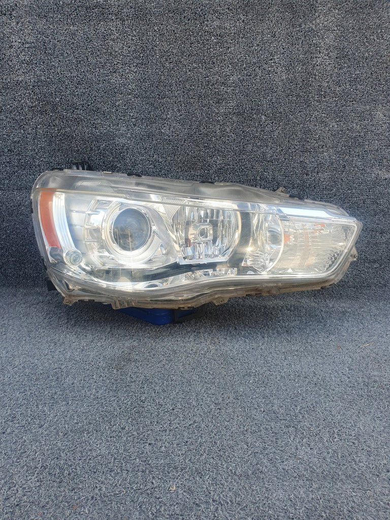 Frontscheinwerfer Mitsubishi II Xenon Ein Stück (Rechts oder Links) Headlight