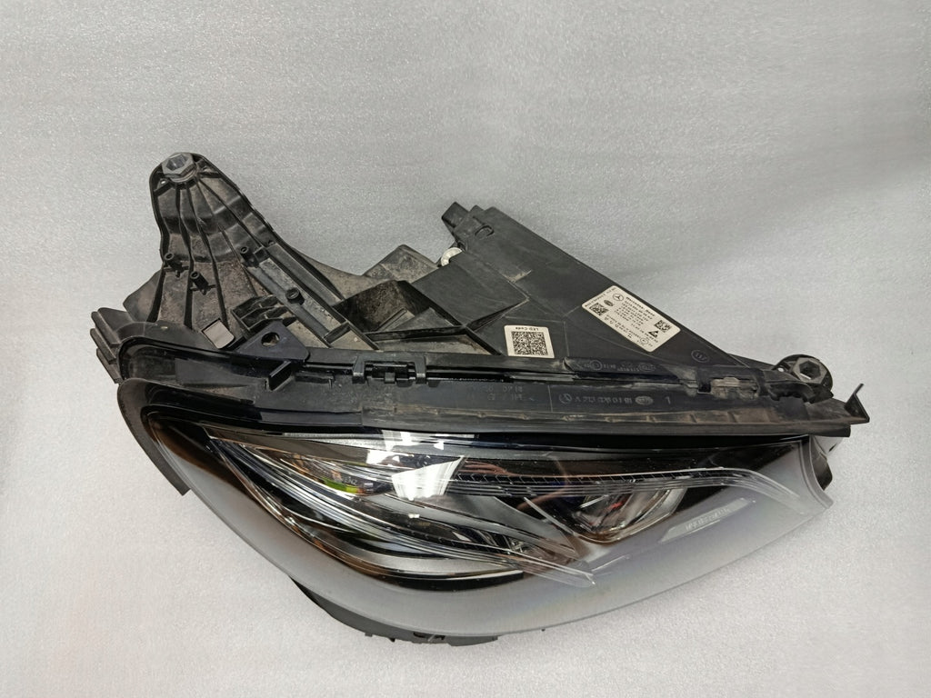 Frontscheinwerfer Mercedes-Benz W213 2139069608KZ LED Rechts Headlight SCH9853867170ta