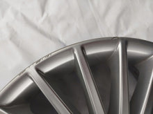 Load image into Gallery viewer, 1x Alufelge 17 Zoll 7.0&quot; 5x112 51ET A4474012300 Mercedes-Benz Rim Wheel