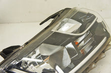 Laden Sie das Bild in den Galerie-Viewer, Frontscheinwerfer Dacia Duster 260101133R Rechts Scheinwerfer Headlight