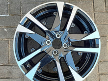 Laden Sie das Bild in den Galerie-Viewer, 1x Alufelge 18 Zoll 7.0" 4x108 35ET Glanz Schwarz 9828186880 Peugeot 2008 I FEL5249641994ak