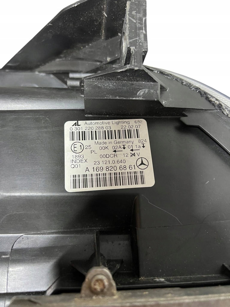 Frontscheinwerfer Mercedes-Benz W245 A1698206861 Xenon Rechts Headlight SCH2400962424zz
