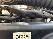 Laden Sie das Bild in den Galerie-Viewer, Motor Ford Kuga I BGDA 2.5 3TKm Hybrid Engine Unkomplett MOT5194095181sw
