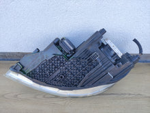 Laden Sie das Bild in den Galerie-Viewer, Frontscheinwerfer Skoda Octavia II 1Z1941016G Xenon Rechts Headlight SCH1996734540jb