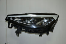 Laden Sie das Bild in den Galerie-Viewer, Frontscheinwerfer VW Id.4 11B941005A LED Links Scheinwerfer Headlight