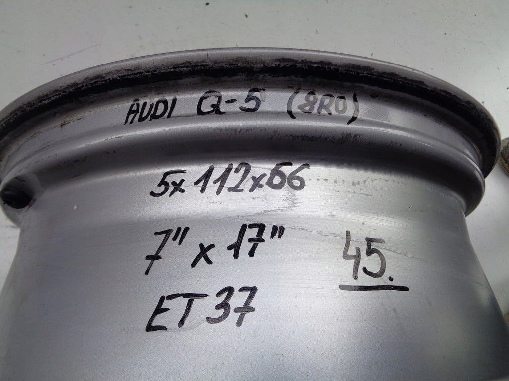 1x Alufelge 17 Zoll 7.0" 5x112 37ET 8R0601025E Audi Rim Wheel FEL8068587685kj