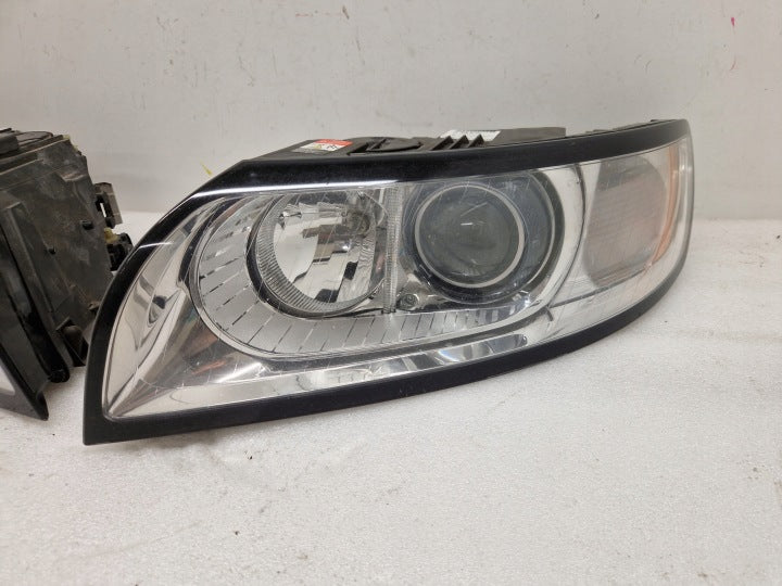 Frontscheinwerfer Volvo S40 V50 31299617 31299618 Xenon Ein Satz Headlight SCH7837834143ax