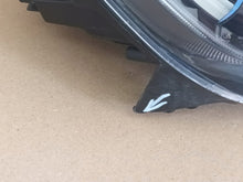 Load image into Gallery viewer, Frontscheinwerfer Dacia Duster 260101133R Rechts Scheinwerfer Headlight