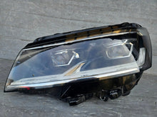 Laden Sie das Bild in den Galerie-Viewer, Frontscheinwerfer VW Transporter Caravelle 7L1941035D 90199400 Links Headlight