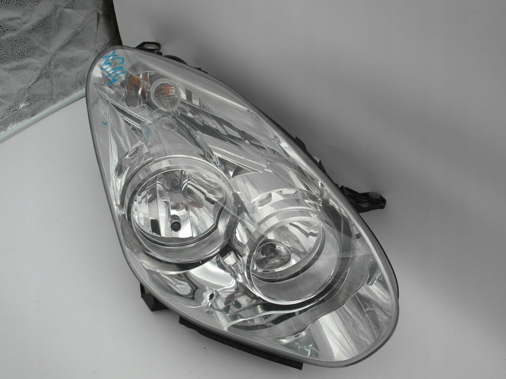Frontscheinwerfer Opel Combo 520668560E Rechts Scheinwerfer Headlight SCH4589032542ej
