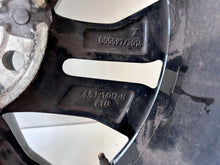 Load image into Gallery viewer, 1x Alufelge 16 Zoll 5x112 5TA601025AA VW Touran Rim Wheel FEL9748469758ij