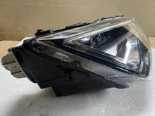 Laden Sie das Bild in den Galerie-Viewer, Frontscheinwerfer Seat Ateca 90117434 LED Rechts Scheinwerfer Headlight