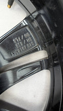 Load image into Gallery viewer, 1x Alufelge 17 Zoll 6.5" 5x112 41ET 3V0601025BG Skoda Superb Iii Rim Wheel FEL6342912635yu