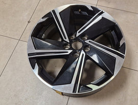 1x Alufelge 18 Zoll 7.0