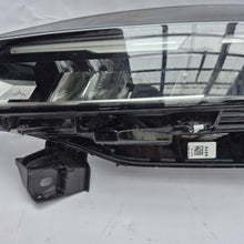 Laden Sie das Bild in den Galerie-Viewer, Frontscheinwerfer Renault Clio I V 260600149R Links Scheinwerfer Headlight SCH9517954222dx