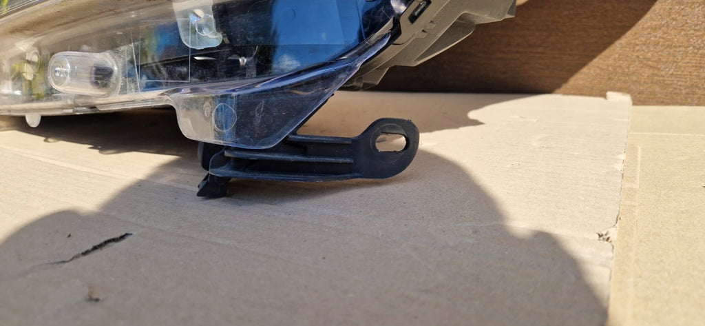 Frontscheinwerfer Peugeot 208 I 9822690480 Links Scheinwerfer Headlight SCH8640808891wn