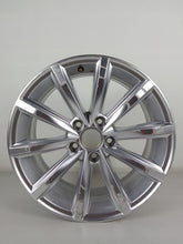 Load image into Gallery viewer, 1x Alufelge 17 Zoll 7.0&quot; 5x112 40ET 3G0601025 Vw Rim Wheel