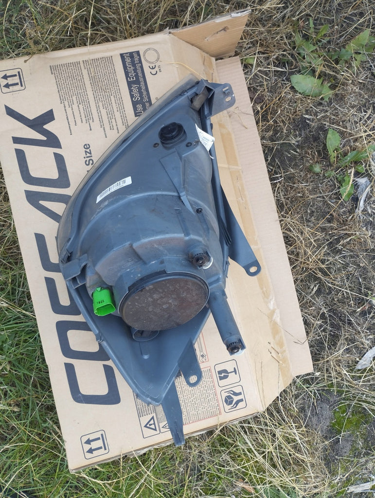 Frontscheinwerfer Ford Fiesta 6S61-13W029-AD Rechts Scheinwerfer Headlight SCH6884941884yl