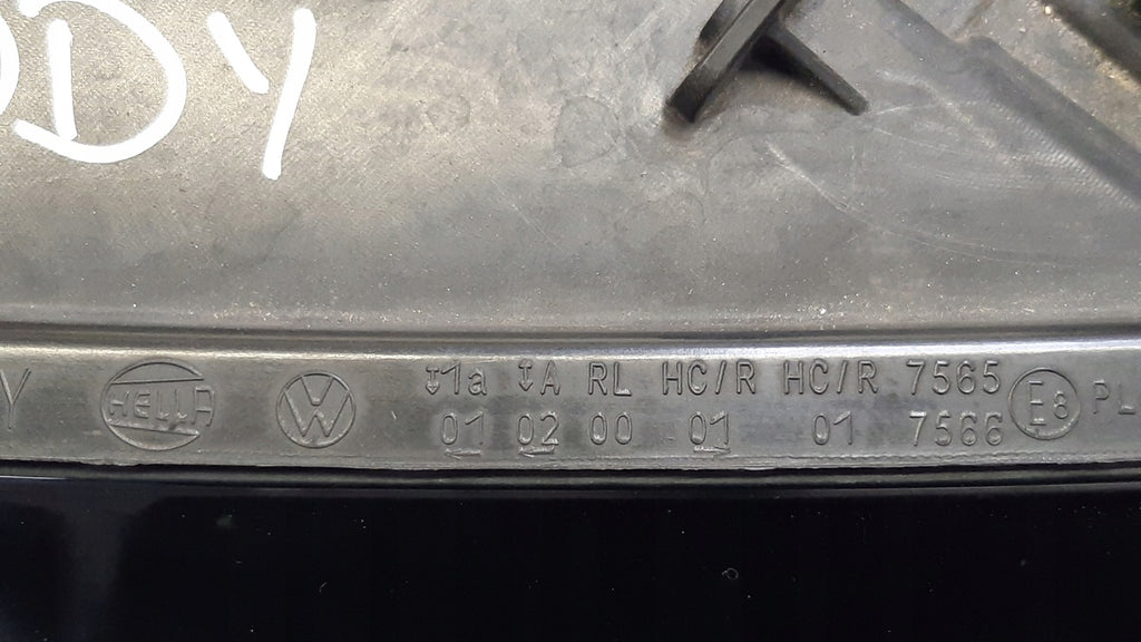 Frontscheinwerfer VW Caddy Rechts Scheinwerfer Headlight SCH3396033366zb