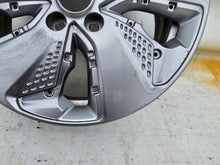 Laden Sie das Bild in den Galerie-Viewer, 1x Alufelge 17 Zoll 7.0" 5x114.3 50ET 52910-K4000 Hyundai Kona Rim Wheel FEL8032944962km