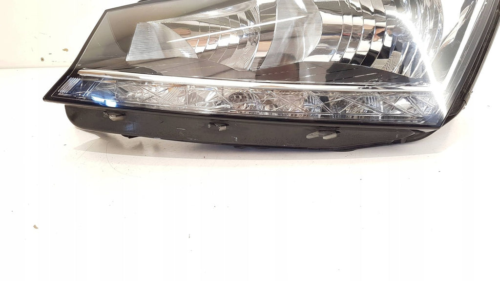 Frontscheinwerfer Skoda Fabia III 6V1941015D Links Scheinwerfer Headlight