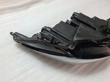 Load image into Gallery viewer, Frontscheinwerfer Opel Astra 39195688 LED Links Scheinwerfer Headlight