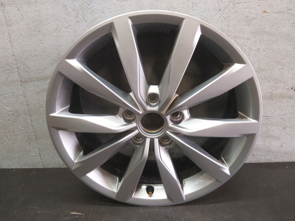 1x Alufelge 17 Zoll 6.0" 5x112 5G0601025K VW Golf Vii Rim Wheel