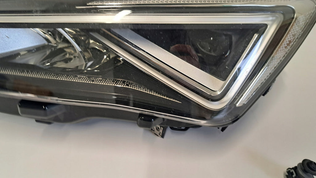 Frontscheinwerfer Seat Leon Full LED Links Scheinwerfer Headlight