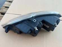 Laden Sie das Bild in den Galerie-Viewer, Frontscheinwerfer Seat Toledo 5P1941006C 89315801 Rechts Scheinwerfer Headlight SCH9815724309eq