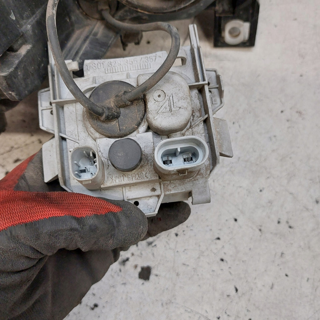 Frontscheinwerfer BMW Compact E46 0301187271 Xenon Links Scheinwerfer Headlight SCH3383522427ai