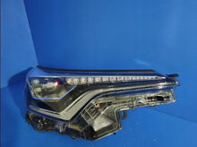 Laden Sie das Bild in den Galerie-Viewer, Frontscheinwerfer Toyota C-Hr Chr 81110-F4170-00 Full LED Rechts Headlight SCH6044644137do