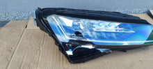 Load image into Gallery viewer, Frontscheinwerfer Skoda Superb III 2308202311502040001 Full LED Rechts Headlight SCH3619643492et