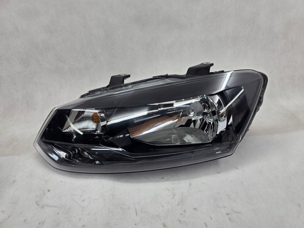 Frontscheinwerfer VW Polo 6R1941015E Links Scheinwerfer Headlight SCH2875097214tk