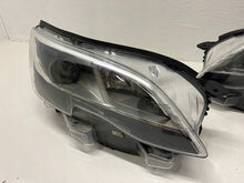 Laden Sie das Bild in den Galerie-Viewer, Frontscheinwerfer Peugeot Expert Traveller 9808235780-00 Xenon Ein Satz SCH8841398833cc
