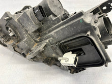 Laden Sie das Bild in den Galerie-Viewer, Frontscheinwerfer Mercedes-Benz Gla A1569061800 Bi-Xenon Rechts Headlight SCH3442527350pn