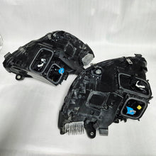 Laden Sie das Bild in den Galerie-Viewer, Frontscheinwerfer Mercedes-Benz A2059063204 Ein Satz Scheinwerfer Headlight SCH1377184767ho