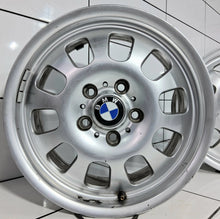 Laden Sie das Bild in den Galerie-Viewer, 4x Alufelge 16 Zoll 7.0" 5x120 47ET Glanz Silber 1094502 BMW 3 E46 Rim Wheel FEL8559014454cu