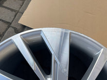 Load image into Gallery viewer, 1x Alufelge 18 Zoll 8.0" 5x112 8Y0601025F-ALU-CAR1972 Audi Rim Wheel FEL5014027585jh