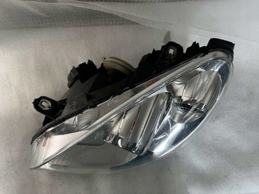 Frontscheinwerfer Mercedes-Benz W245 A1698201761 Links Scheinwerfer Headlight SCH9822920468ba