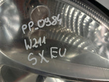 Laden Sie das Bild in den Galerie-Viewer, Frontscheinwerfer Mercedes-Benz W211 Rechts Scheinwerfer Headlight SCH8530278808xs