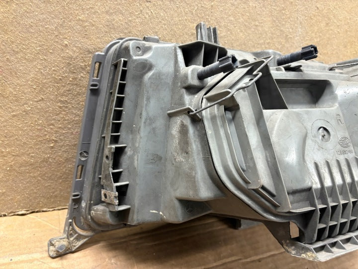 Frontscheinwerfer Mercedes-Benz W124 129578-00 Rechts Scheinwerfer Headlight SCH1243837846gu