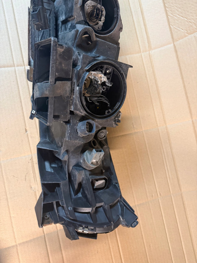 Frontscheinwerfer Volvo V70 S60 30655906 Rechts Scheinwerfer Headlight SCH7153375949qi