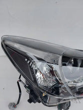 Laden Sie das Bild in den Galerie-Viewer, Frontscheinwerfer Mazda 2 Dl D09K-51030 LED Links Scheinwerfer Headlight