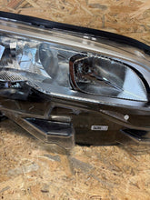 Laden Sie das Bild in den Galerie-Viewer, Frontscheinwerfer Peugeot Expert 9808572580 Rechts Scheinwerfer Headlight SCH4293598521rg