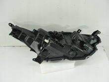 Laden Sie das Bild in den Galerie-Viewer, Frontscheinwerfer Toyota Yaris 125093 Full LED Links Scheinwerfer Headlight