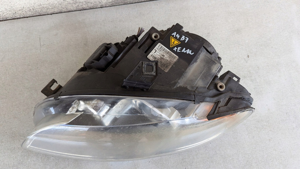 Frontscheinwerfer Audi A4 B7 8E0941003AM Xenon Links Scheinwerfer Headlight