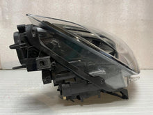 Laden Sie das Bild in den Galerie-Viewer, Frontscheinwerfer Seat Ibiza V 6F1941774 LED Rechts Scheinwerfer Headlight SCH4761744570bw