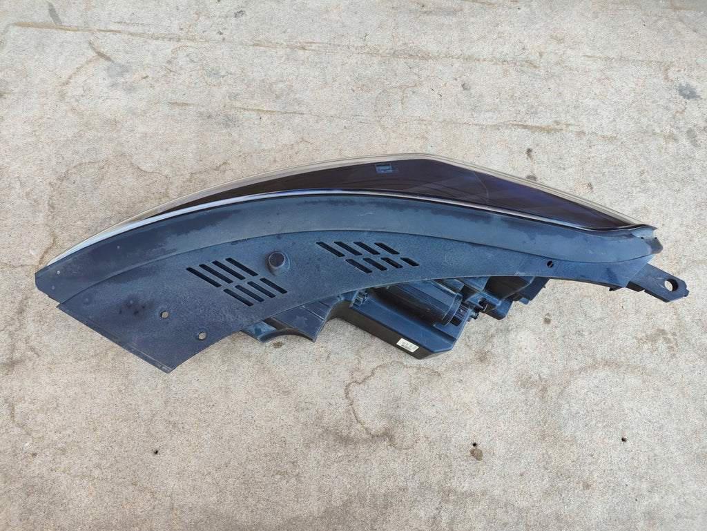 Frontscheinwerfer Hyundai Tucson 92102D7700 Rechts Scheinwerfer Headlight SCH1128470247uu