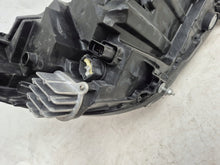 Laden Sie das Bild in den Galerie-Viewer, Frontscheinwerfer Opel Corsa F 9829522780 Links Scheinwerfer Headlight SCH2478574840yd