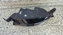 Laden Sie das Bild in den Galerie-Viewer, Frontscheinwerfer Citroën C4 Grand Picasso I 9677217580-01 Xenon Links Headlight